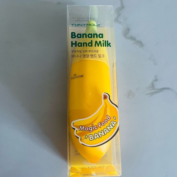 TONYMOLY Magic Food Banana Hand Milk 45ml - Picture 3 of 4
